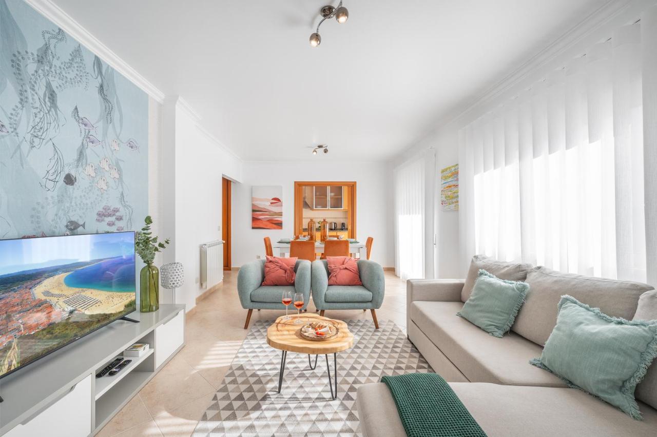Ocean Getaway - Private Parking And Sea View Nazaré Exterior foto